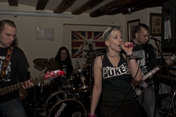 Ghirardi Music, News and Gigs: Social Schism - 4.2.12 The Maidens Head, Canterbury